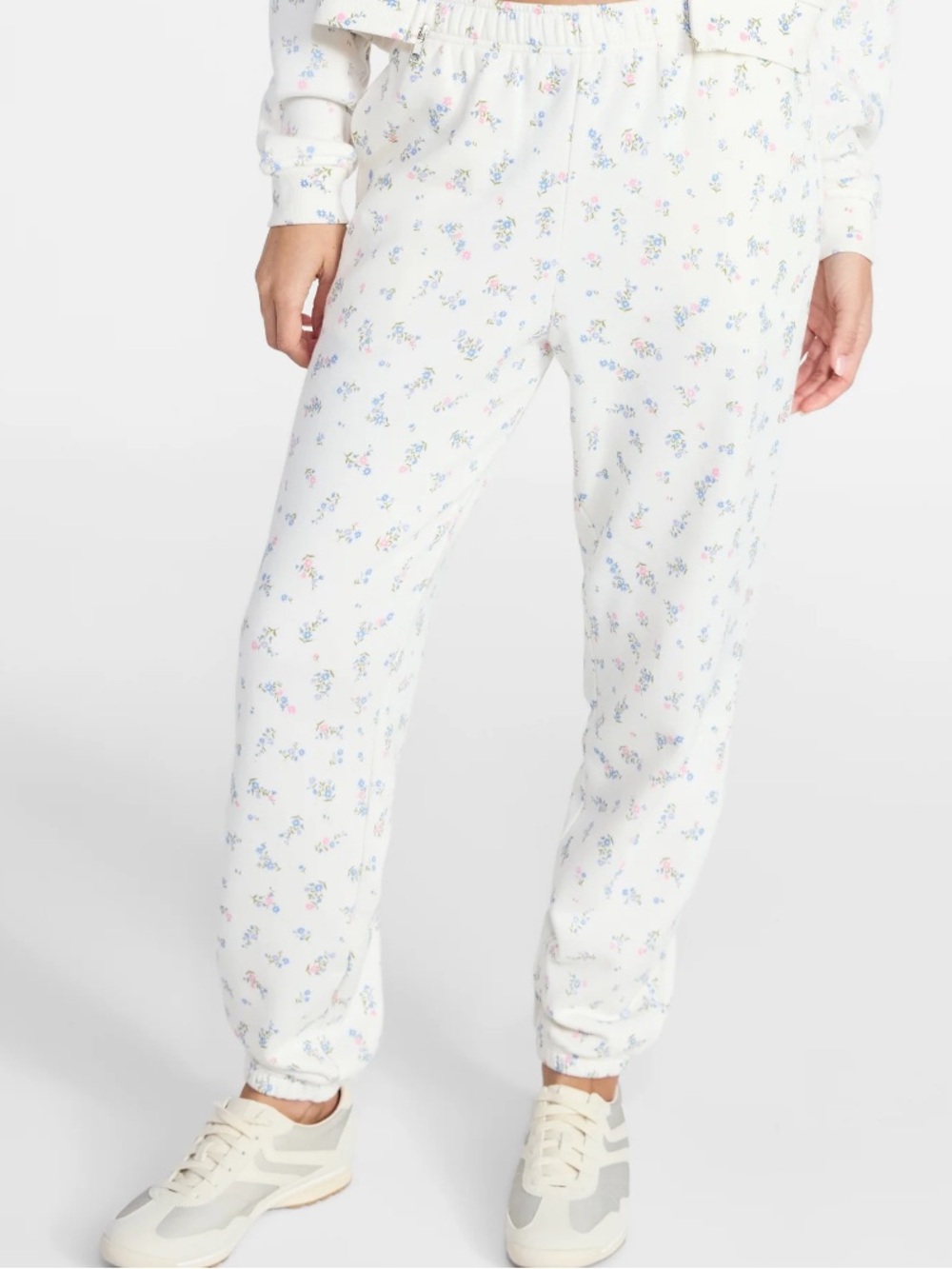 5 for $25 🎉No Boundaries White Floral Joggers